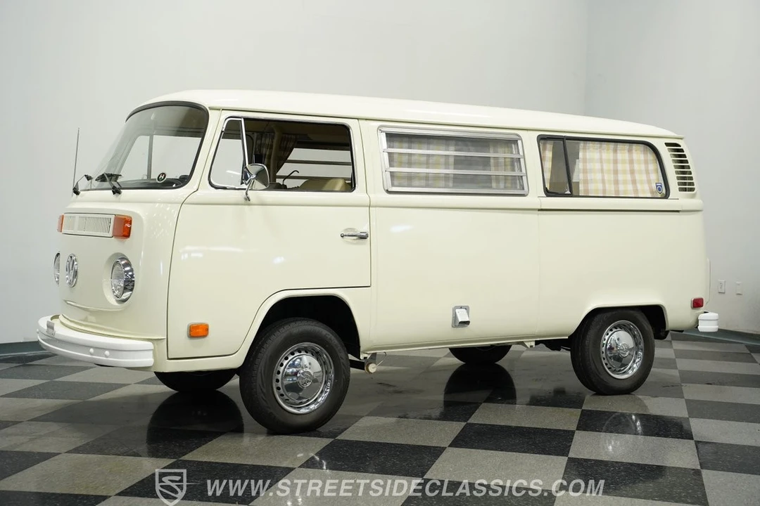 1973 Volkswagen Bay-Window Camper - Image 6 of 12