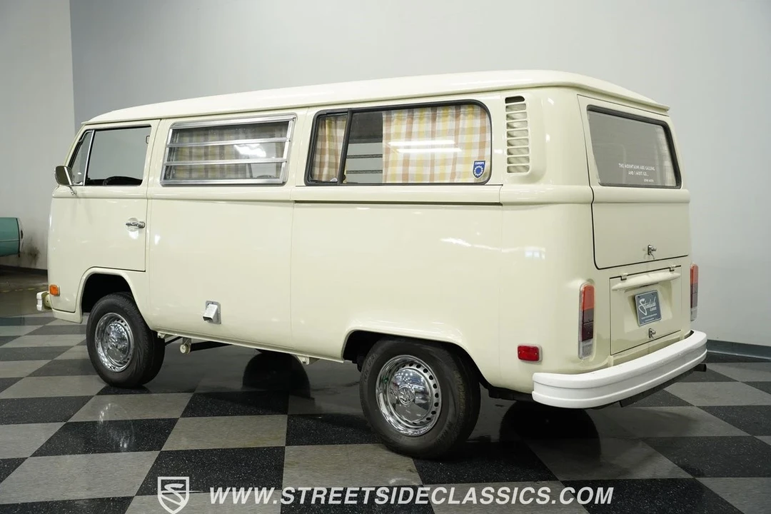 1973 Volkswagen Bay-Window Camper - Image 10 of 12