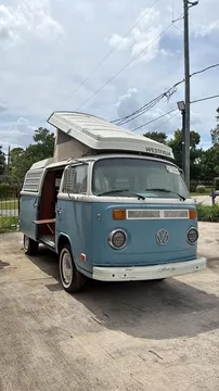 1973 Volkswagen Westfalia Bus