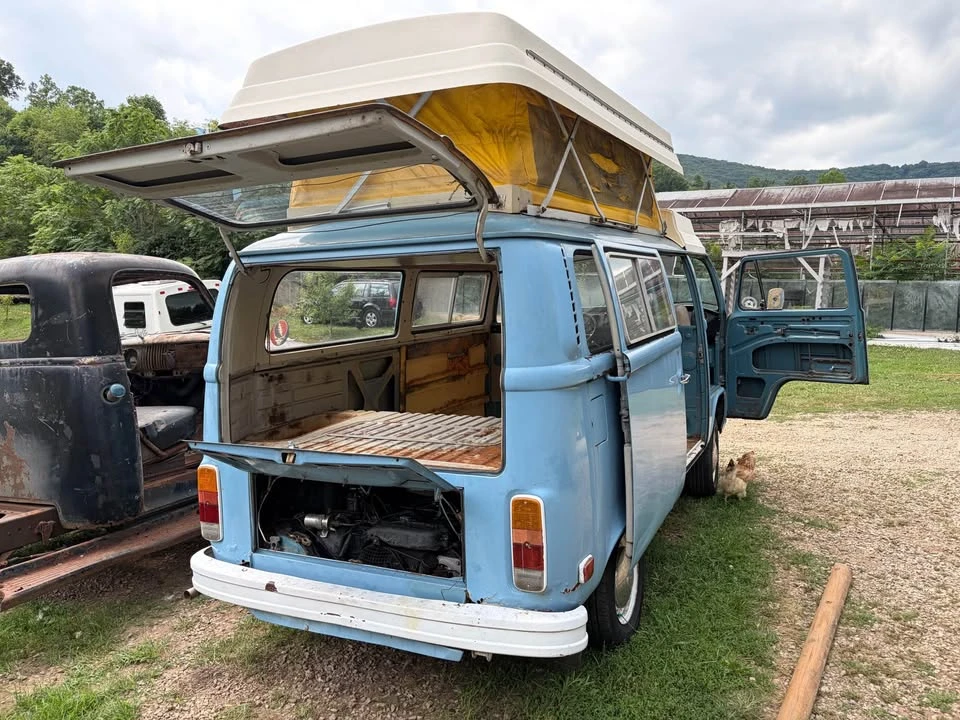 1973 Volkswagen Bay-Window Bus - Image 19 of 20