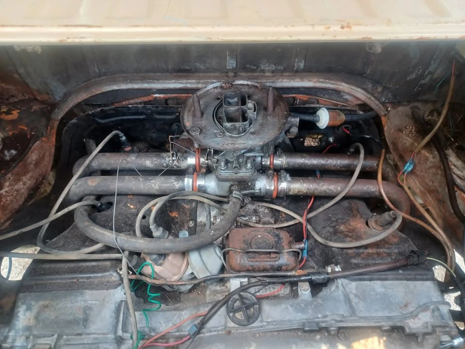 1973 Volkswagen Bay-Window Bus - Image 6 of 10