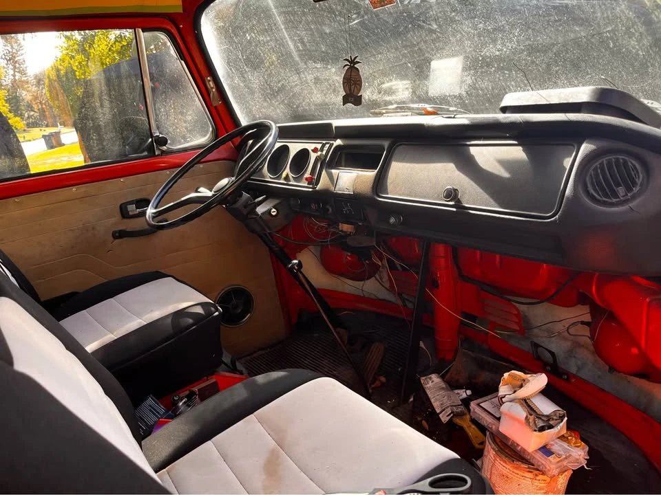1973 Volkswagen Bay-Window Camper - Image 11 of 12