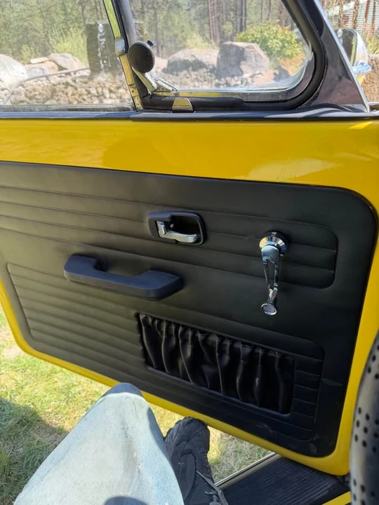 1973 Volkswagen Super Beetle - Image 8 of 9