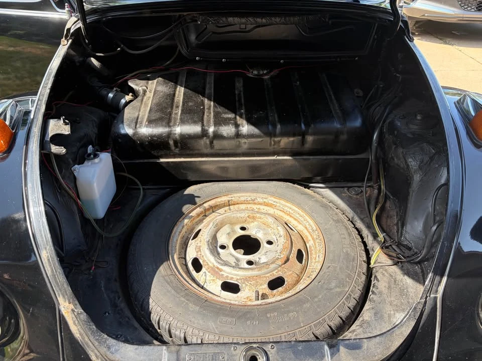 1973 Volkswagen Super Beetle - Image 10 of 18