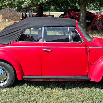 1973 Volkswagen Super Beetle Convertible Karmann Edition