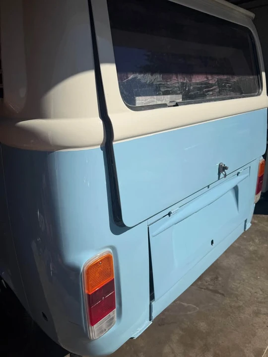1973 Volkswagen Bay-Window Bus - Image 14 of 16