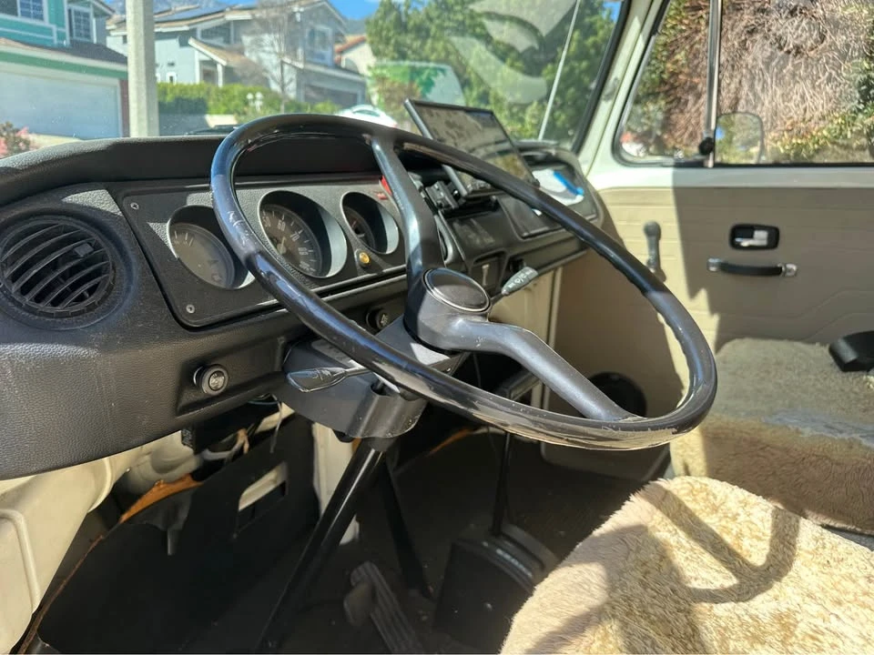 1973 Volkswagen Bay-Window Camper - Image 6 of 12