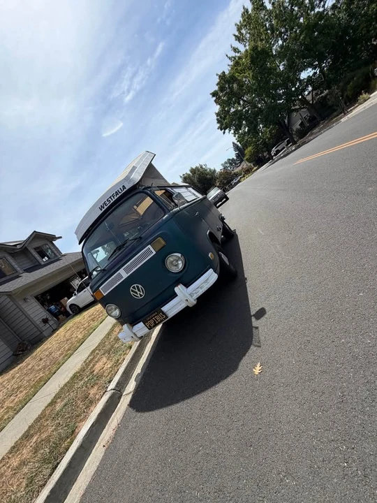 1973 Volkswagen Bay-Window Camper - Image 2 of 13