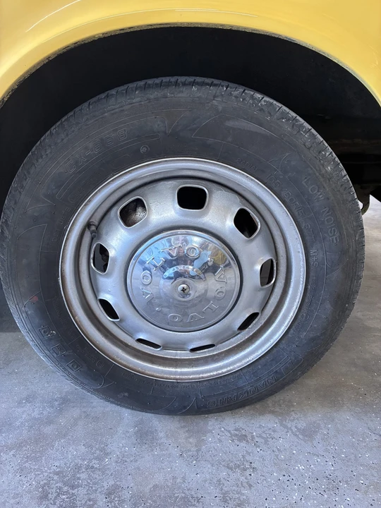 1973 Volvo 144 - Image 17 of 31