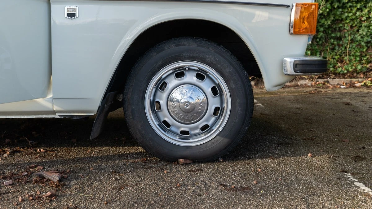 1973 Volvo 145 - Image 13 of 30