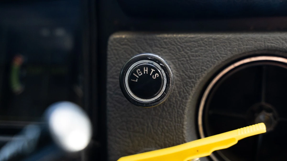 1973 Volvo 145 - Image 30 of 30