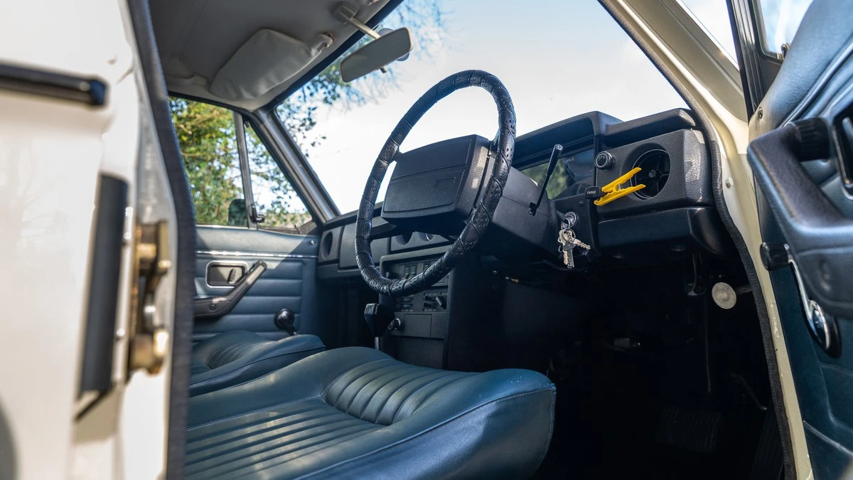 1973 Volvo 145 - Image 17 of 30