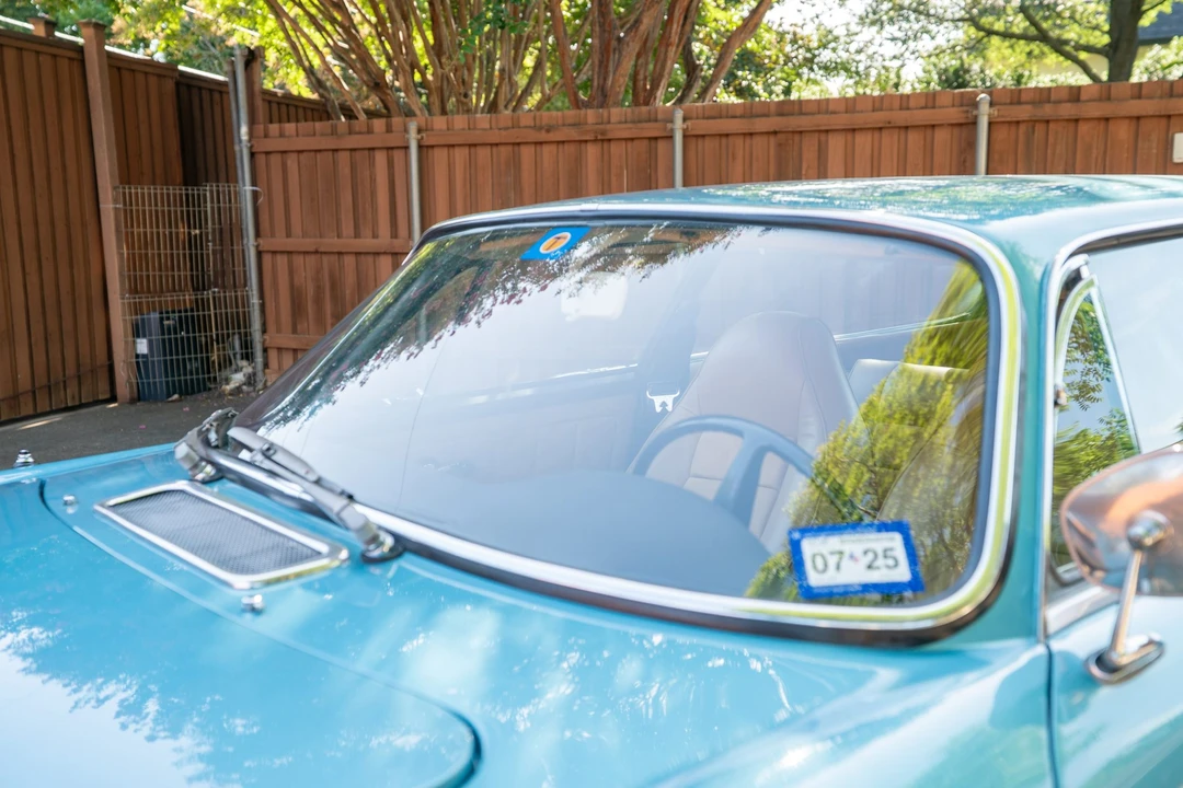 1973 Volvo 1800ES - Image 21 of 31