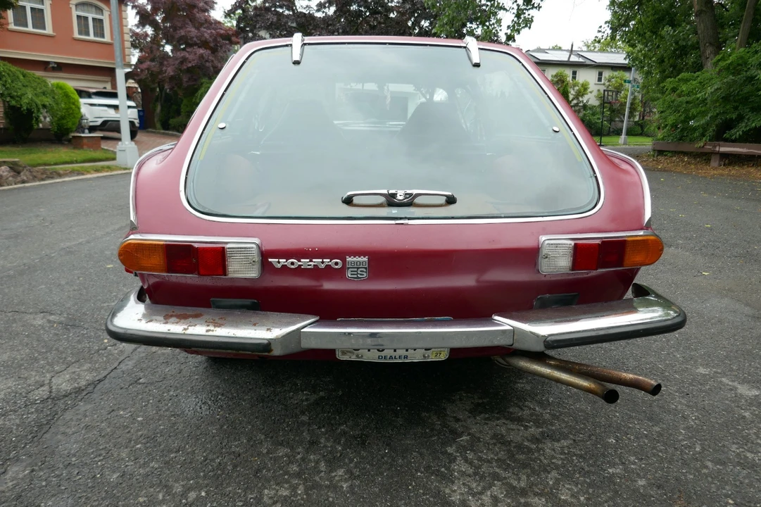 1973 Volvo 140 Series - Image 10 of 31