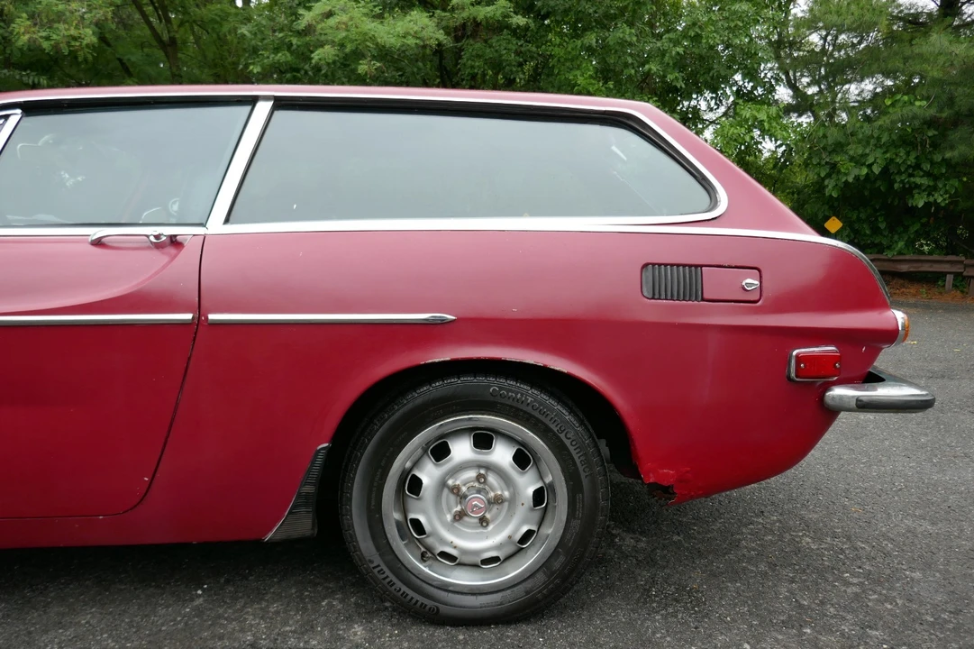 1973 Volvo 140 Series - Image 9 of 31