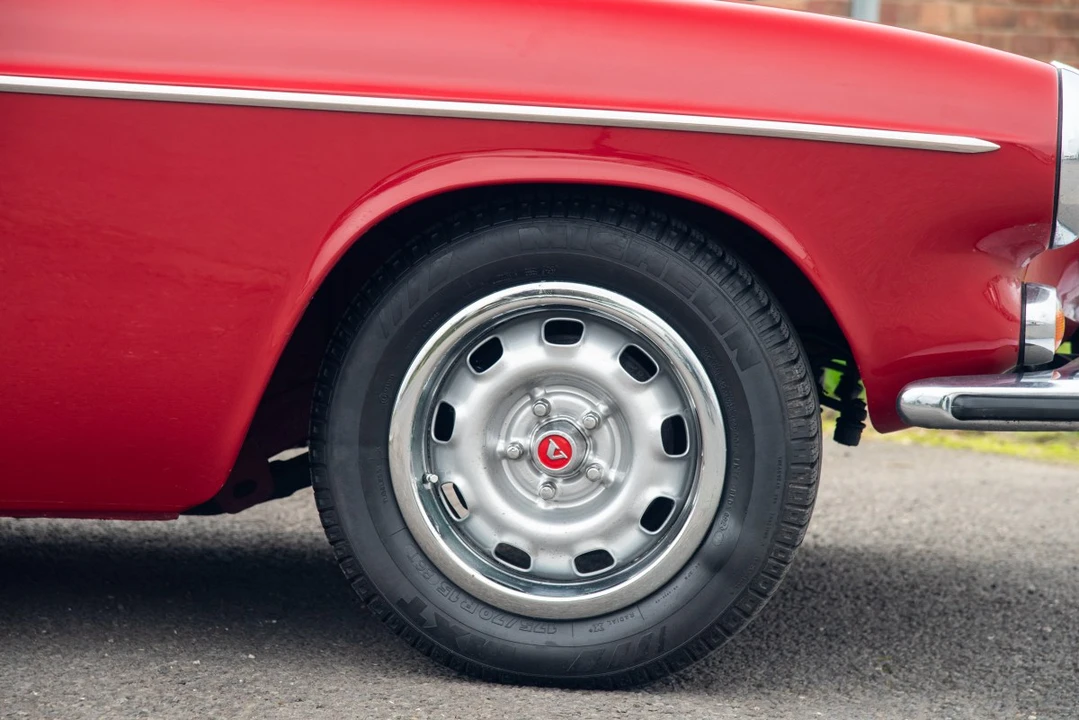 1973 Volvo 1800ES - Image 13 of 30