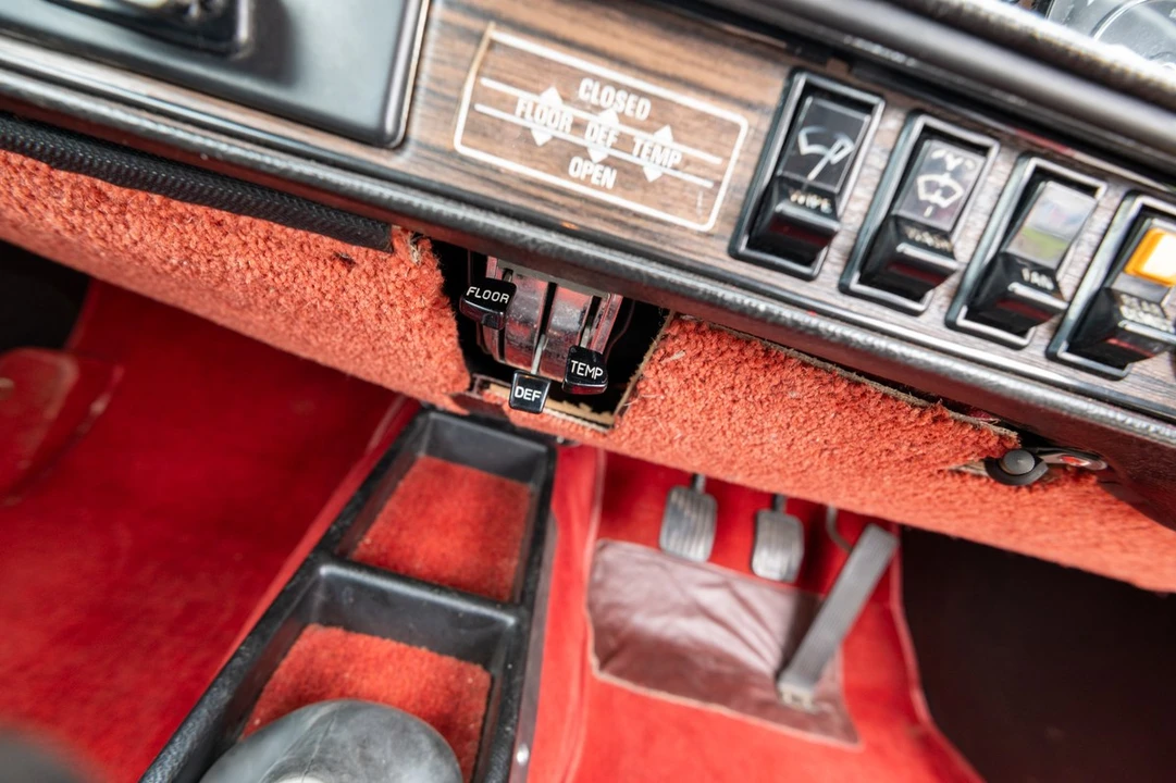 1973 Volvo 1800ES - Image 26 of 30