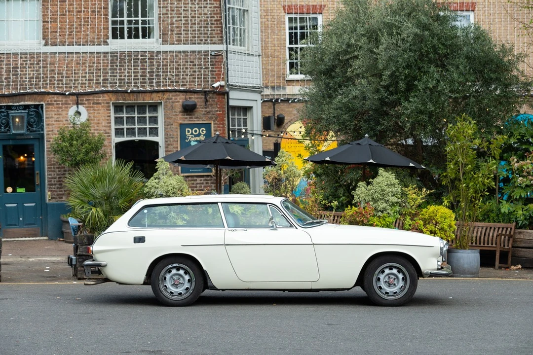 1972 Volvo 1800ES - Image 16 of 30