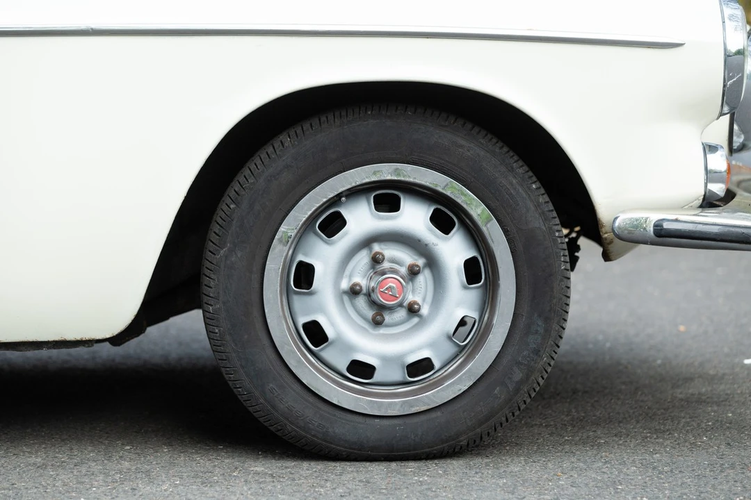 1972 Volvo 1800ES - Image 21 of 30