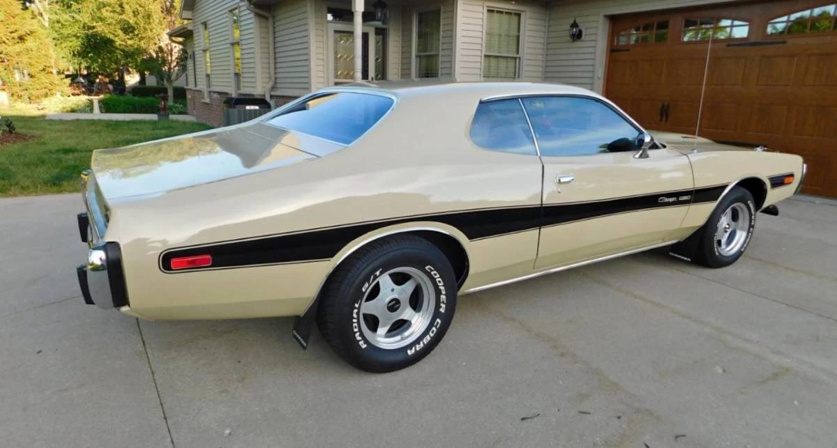 1973 Dodge Charger 3rd Gen - Image 2 of 17