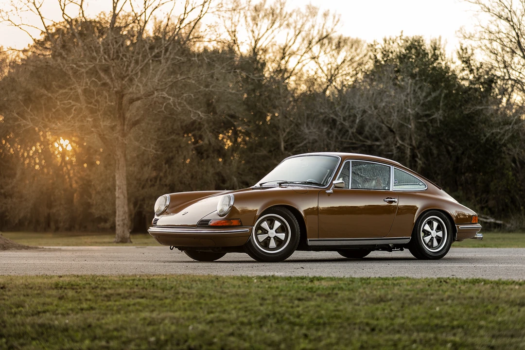 1973 Porsche 911 T F-Body LWB - Image 2 of 31