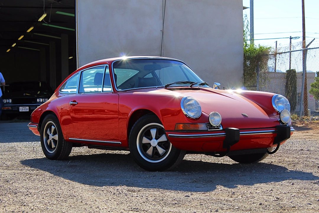 1973 Porsche 911 T F-Body LWB - Image 2 of 31