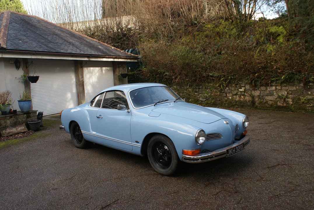 Volkswagen Karmann Ghia Type 14 - Image 6 of 6