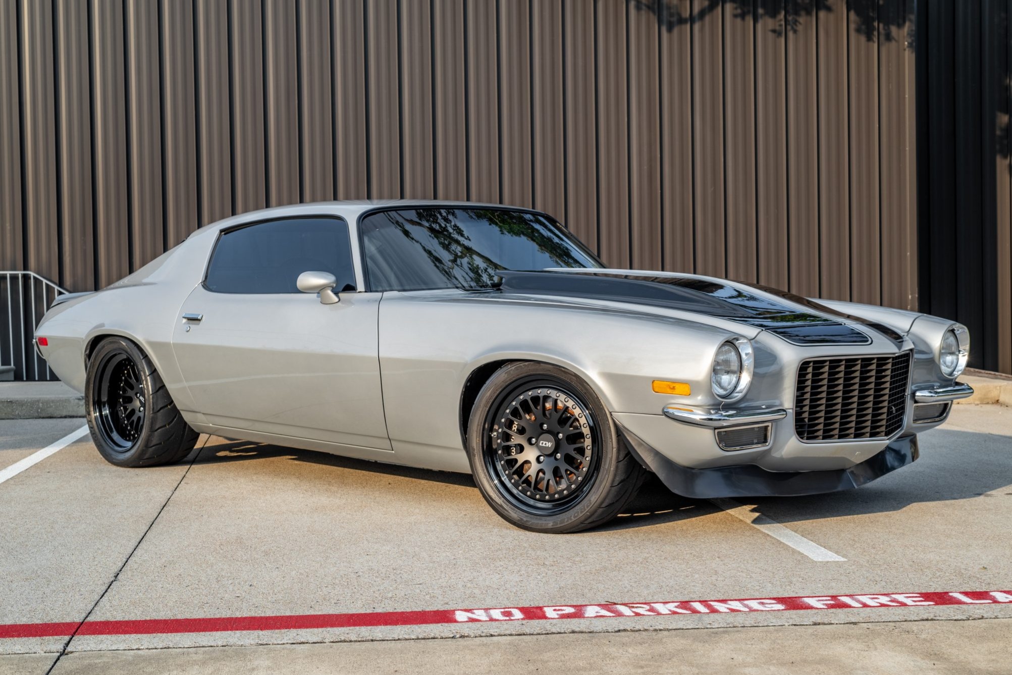 Modified 1973 Chevrolet Camaro 6-Speed