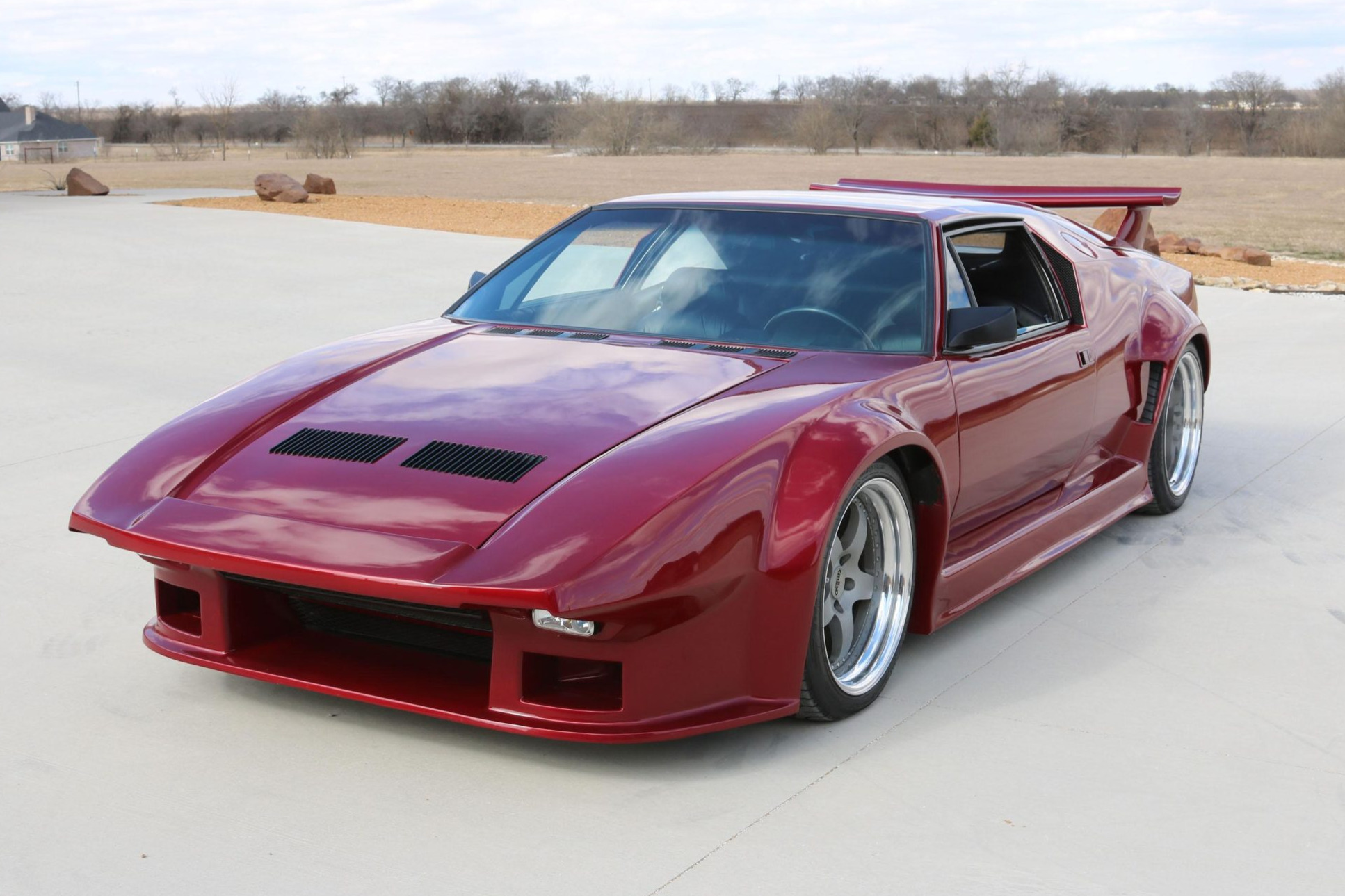 Modified 1973 DeTomaso Pantera