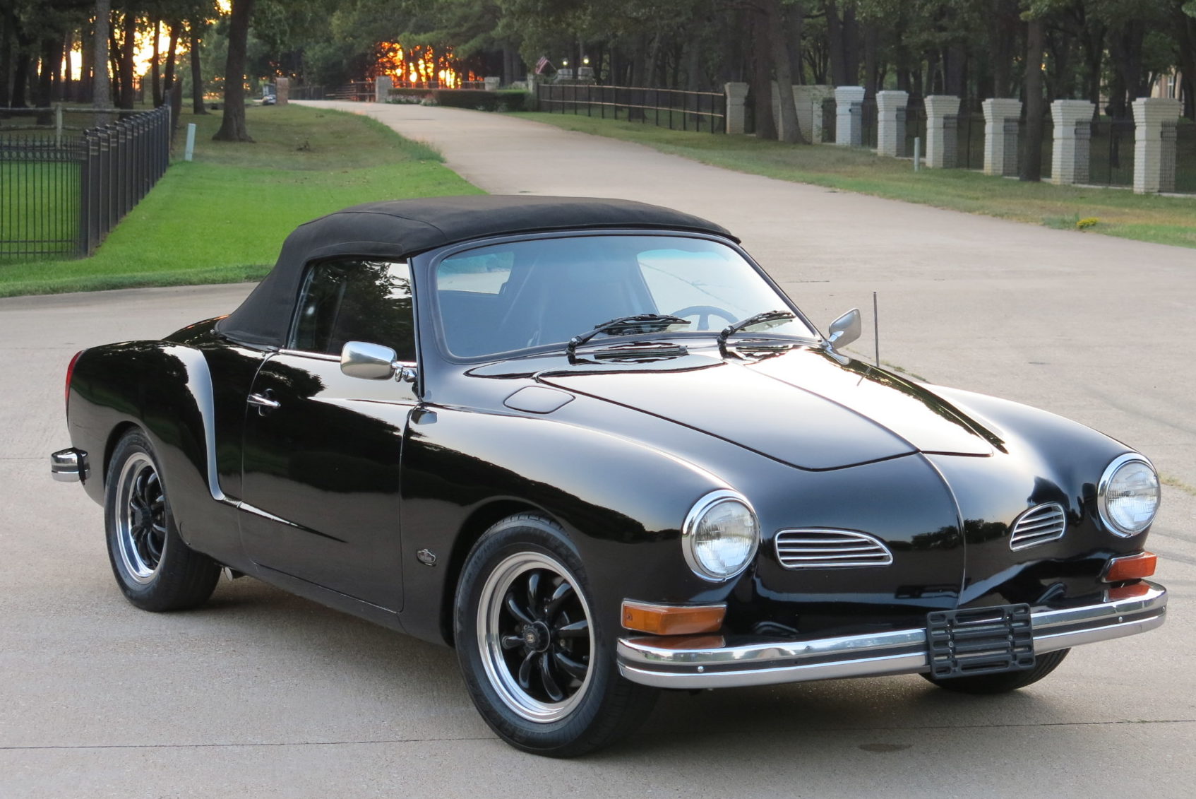 1973 Volkswagen Karmann Ghia Convertible