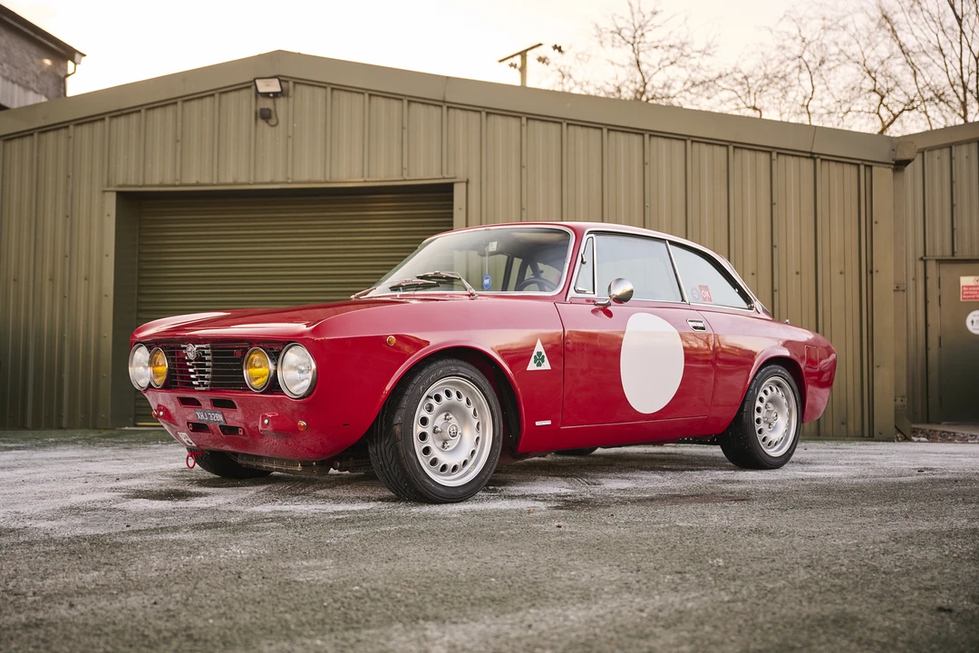 1974 Alfa Romeo 2000 GT Veloce - Image 4 of 31