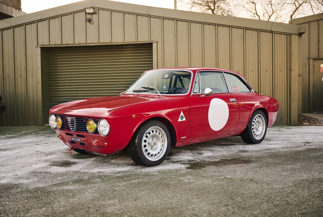 1974 Alfa Romeo 2000 GT Veloce - Image 12 of 31