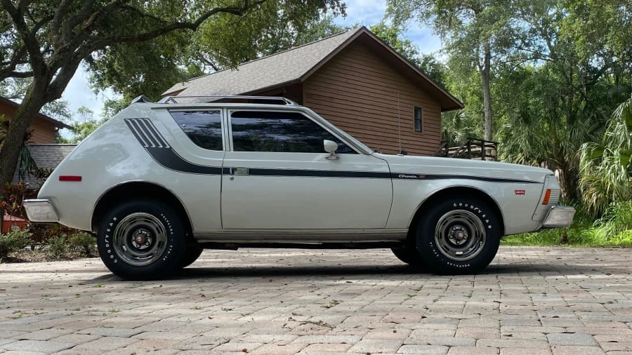 1974 AMC Gremlin - Image 2 of 16