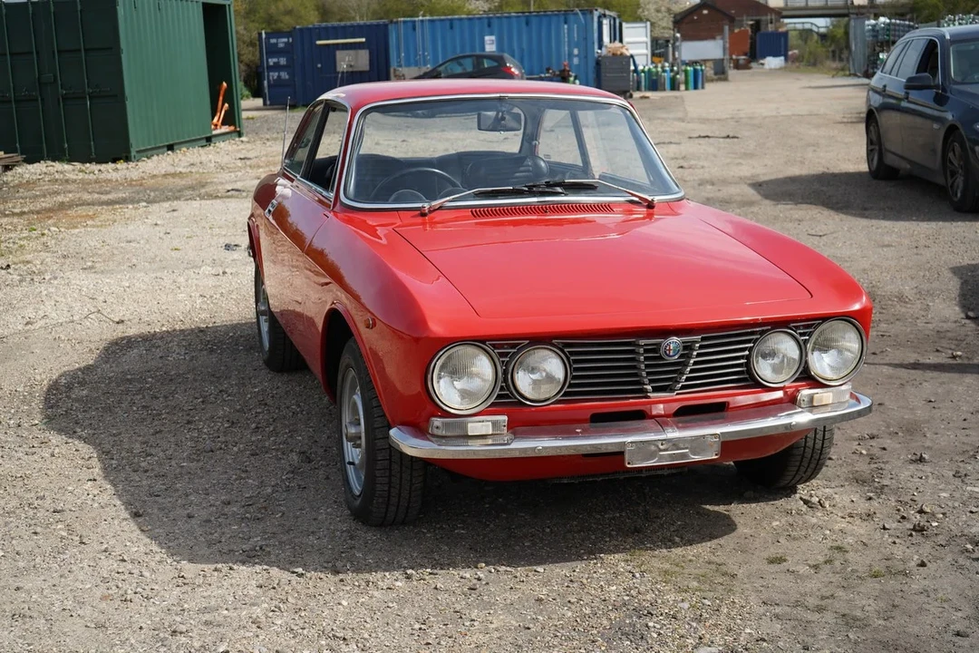 1974 Alfa Romeo GT 1600 Junior - Image 11 of 30