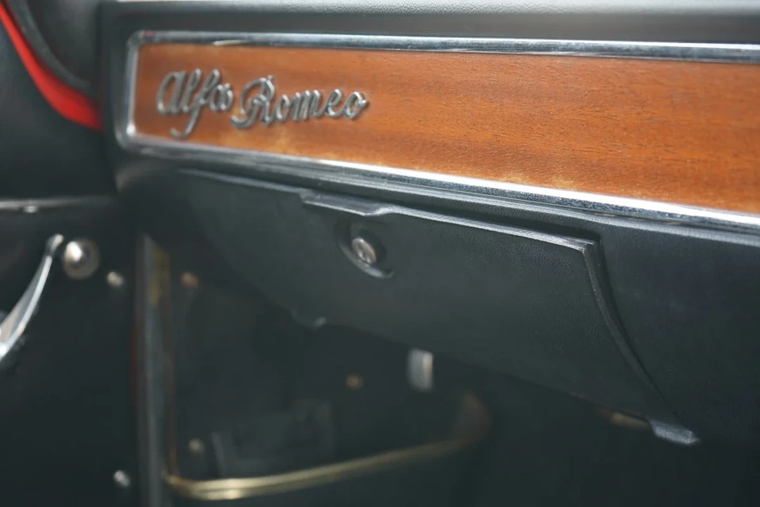 1974 Alfa Romeo GT 1600 Junior - Image 16 of 30