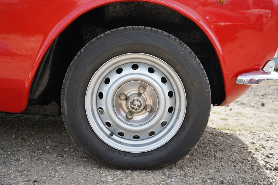 1974 Alfa Romeo GT 1600 Junior - Image 28 of 30