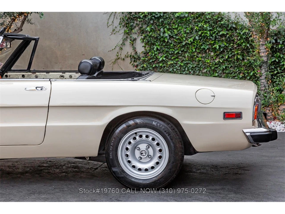 1974 Alfa Romeo 2000 GT Veloce - Image 18 of 31