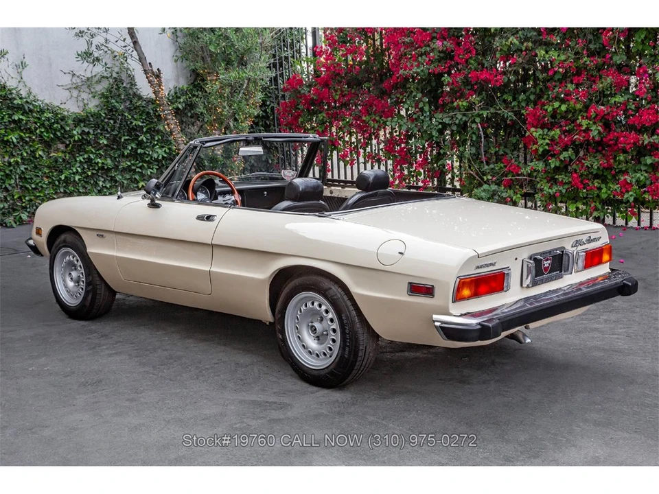1974 Alfa Romeo 2000 GT Veloce - Image 6 of 31