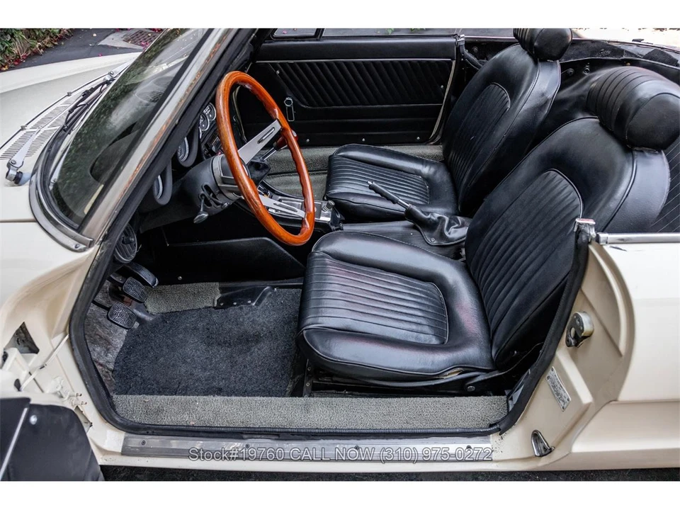 1974 Alfa Romeo 2000 GT Veloce - Image 20 of 31