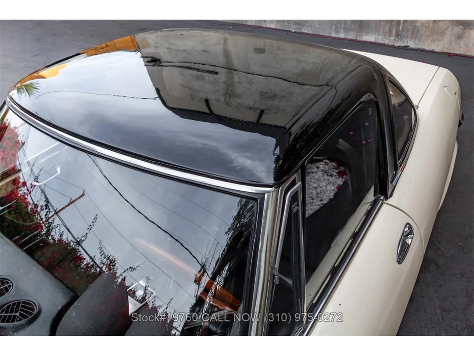 1974 Alfa Romeo 2000 GT Veloce - Image 13 of 31