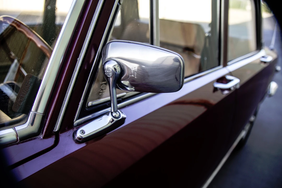 1974 Alfa Romeo 2000 GT Veloce - Image 10 of 31