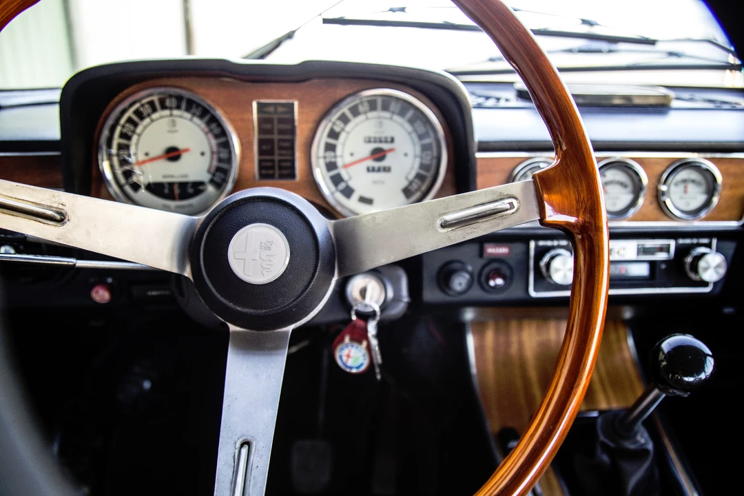 1974 Alfa Romeo 2000 GT Veloce - Image 15 of 31