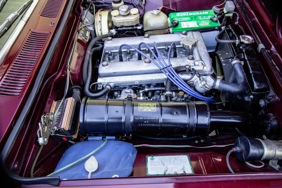 1974 Alfa Romeo 2000 GT Veloce - Image 23 of 31