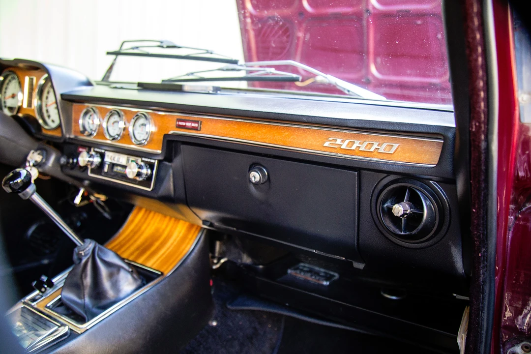 1974 Alfa Romeo 2000 GT Veloce - Image 12 of 31