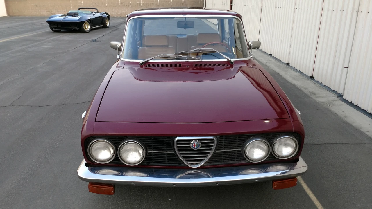 1974 Alfa Romeo 2000 GT Veloce - Image 7 of 31