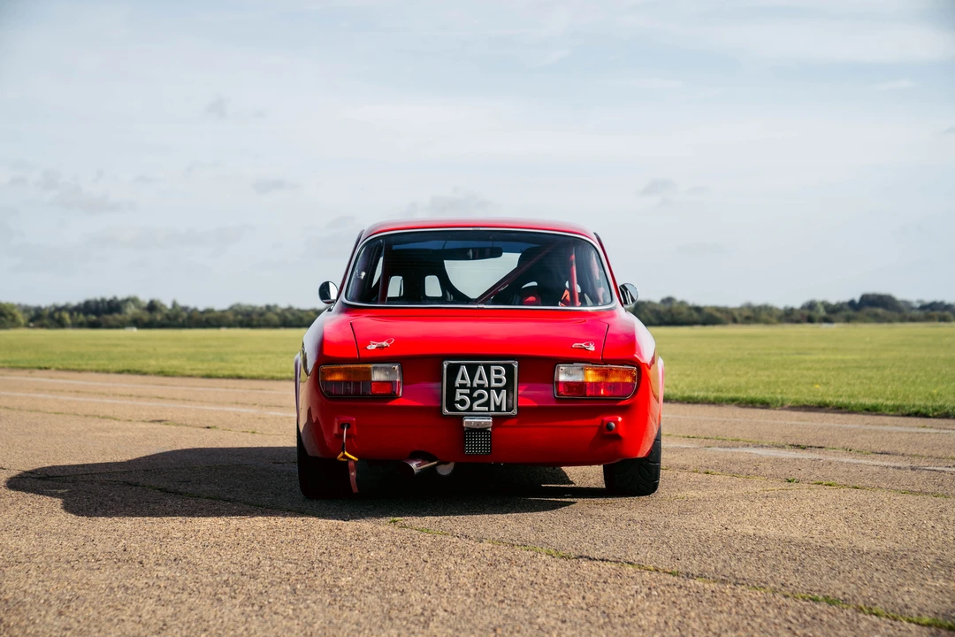 1974 Alfa Romeo 2000 GT Veloce - Image 7 of 31