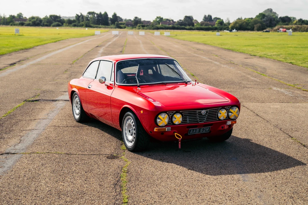 1974 Alfa Romeo 2000 GT Veloce - Image 30 of 31