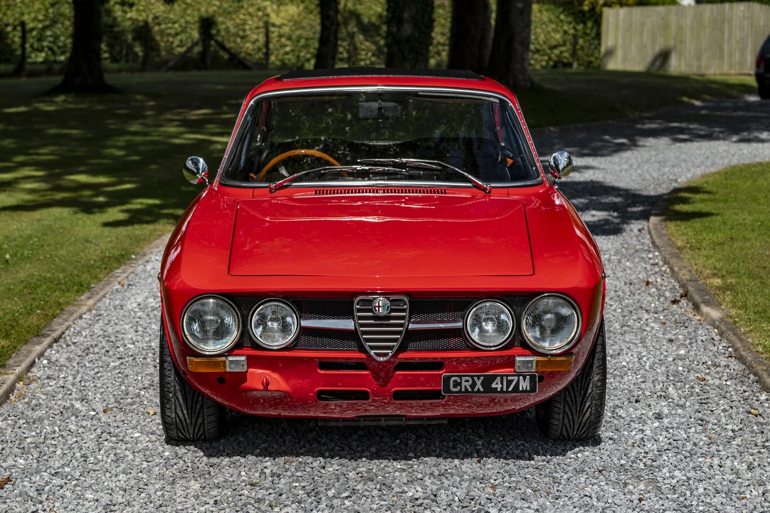 1974 Alfa Romeo 2000 GT Veloce - Image 10 of 31