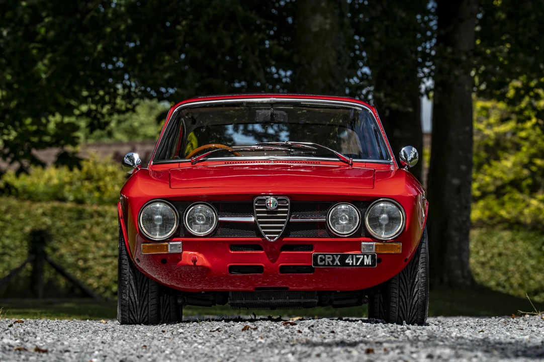 1974 Alfa Romeo 2000 GT Veloce - Image 2 of 31