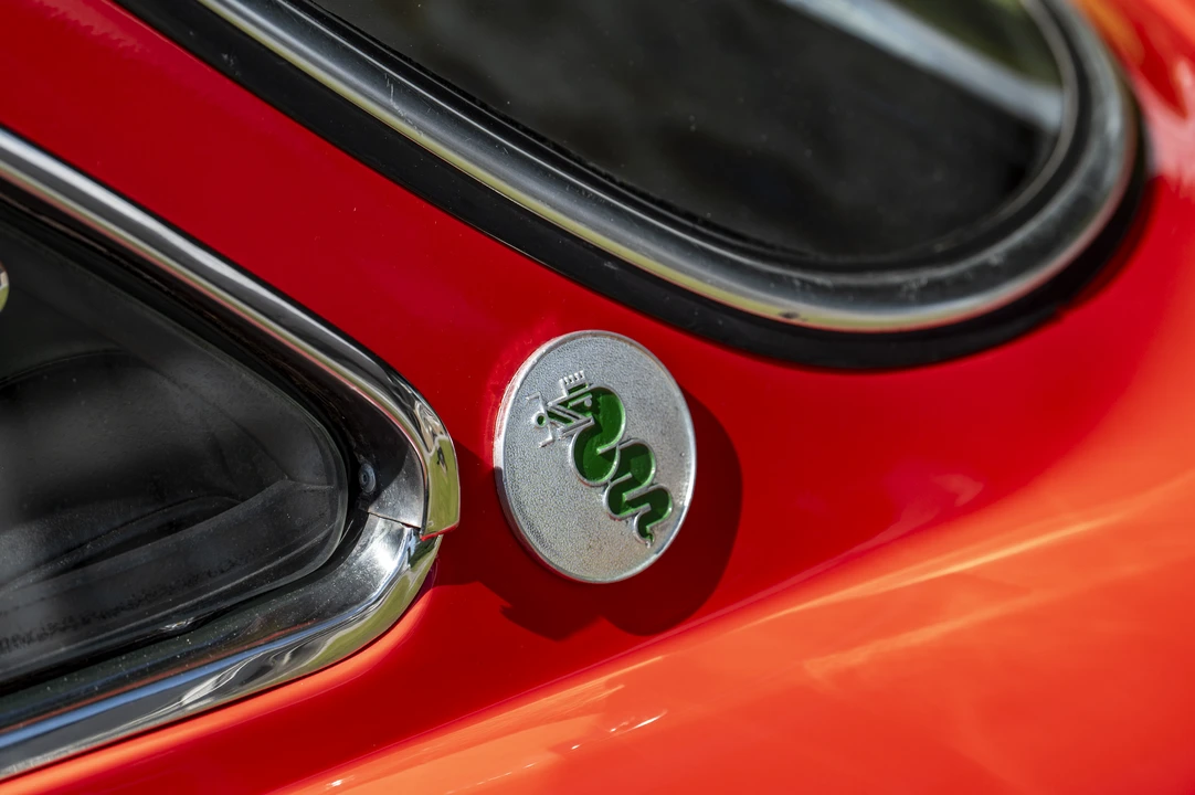 1974 Alfa Romeo 2000 GT Veloce - Image 19 of 31